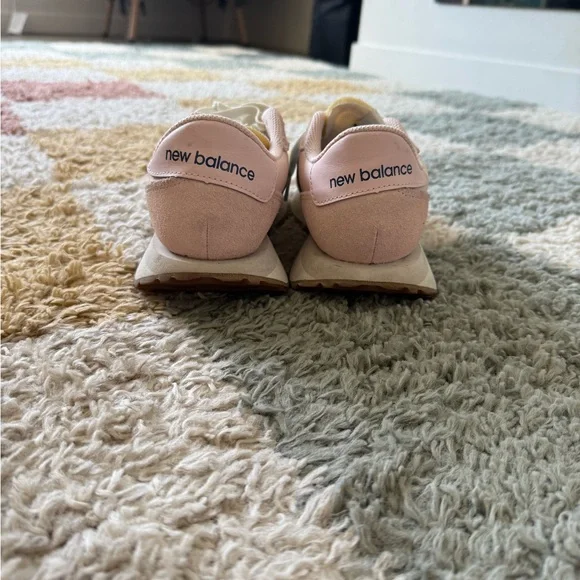 New Balance Pink and Navy Sneakers - Picture 4 of 7